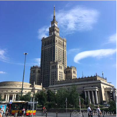 ポーランド　ワルシャワ　文化化学宮殿